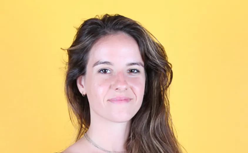 Cleo P., modelo y actriz representada por Lali Agency