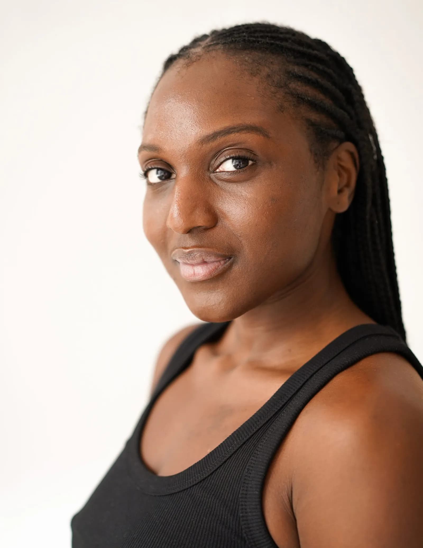 Marie Yvonne F., modelo representada por Lali Agency