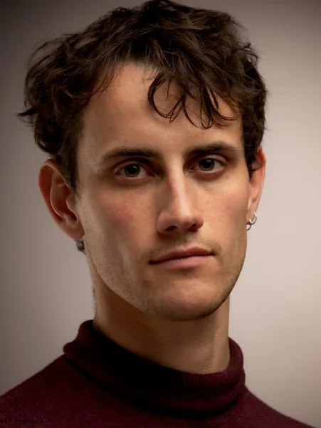 Adam, hombre